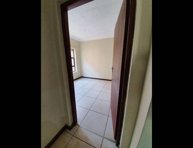 2 BEDROOM APARTMENT FOR SALE IN WILROPARK